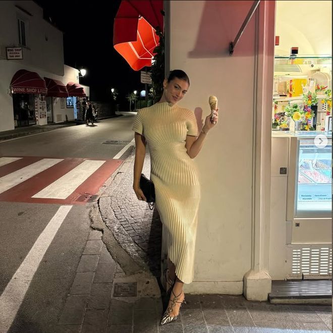 ine神似, fbjjK, com