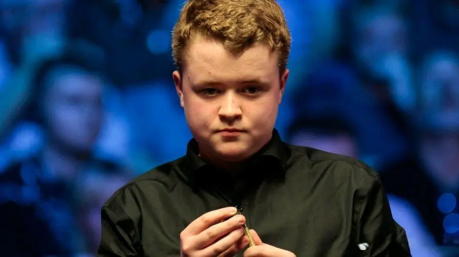 翰洋上演中, 大卫利里对